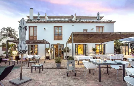 La Serena Boutique Hotel & Wellness - Altea Отели рядом с достопримечательностью «Gaia Altea»