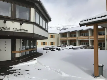 Oppdal Gjestetun Hotell Отели в г. Oppdal Municipality