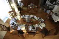 Les Pinsons des Rives - breakfast