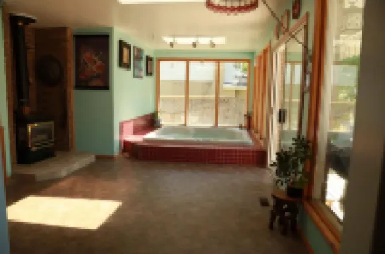 A Garden Stroll Bed & Breakfast