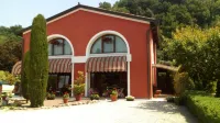 Country Home B&B Il Melo Hotels in Creazzo
