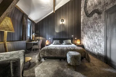 Main Street Hotel Отели рядом со станцией Ieper Railway Station