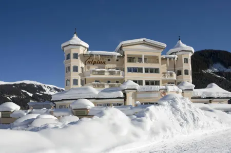 Traumhotel Alpina Superior Adults Only Hotel
