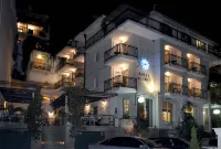 Hotel Azimut
