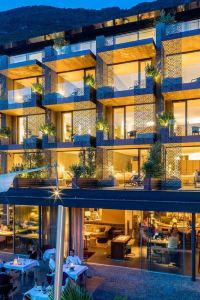 The 10 Best Hotels in Lana for 2023 | Trip.com