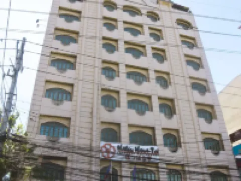 ヘラルド スイーツ マカティのホテル