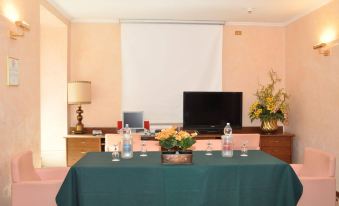 Hotel Moderno