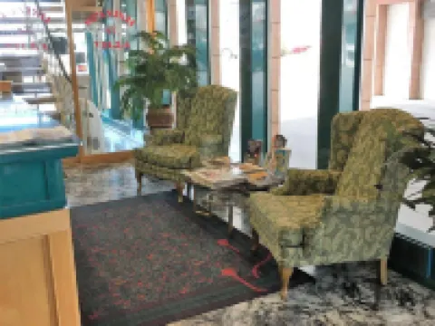 スパニッシュ ヴィラ リゾート ペンティクトンのホテル