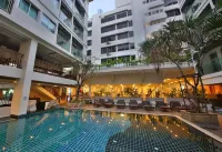 Sunshine Hotel & Residences - Ocean View