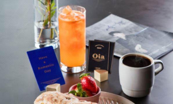 2. 오이아 호텔..