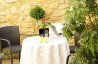 Hotel Perrin - Former Carlton - breakfast