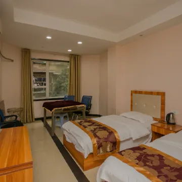 Huayi Huacheng Business Hotel