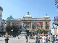 Dominic Smart & Luxury Suites - Republic Square