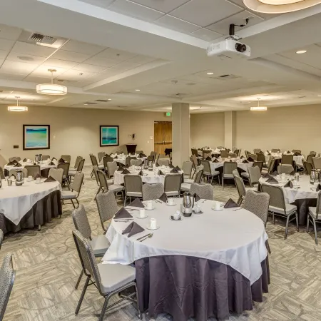 Holiday Inn & Suites BELLINGHAM by IHG