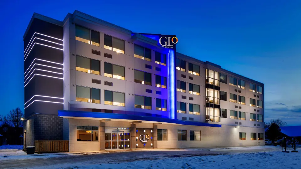 GLo Best Western Kanata Ottawa West