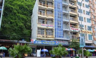 Huong Cang Sea View Hotel