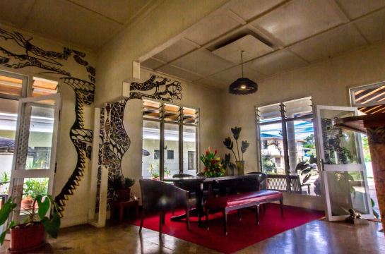 Simon's Place - Housity