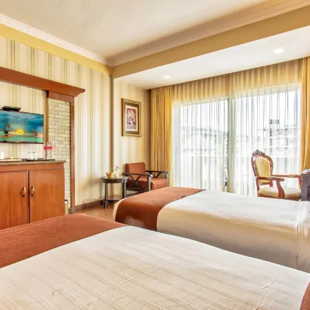 Da Yatra Courtyard Hotel & Resort