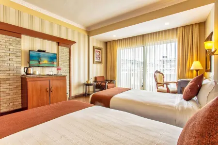 Da Yatra Courtyard Hotel & Resort