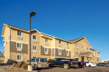 My Place Hotel-Dickinson, ND Отели в г. Старк