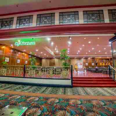 水濱機場娛樂場酒店 Hotel Exterior