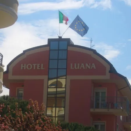 Hotel Luana