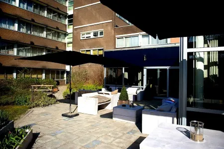 New West Inn Amsterdam Отели в г. Zwanenburg