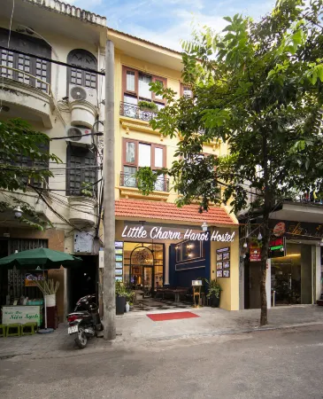 Little Charm Hanoi Hostel