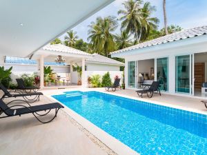 Wirason Pool Villa 4 Bedrooms