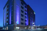 Holiday Inn Express & Suites Jersey City North - Hoboken