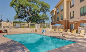 Fairfield Inn & Suites San Antonio SeaWorld®/Westover Hills