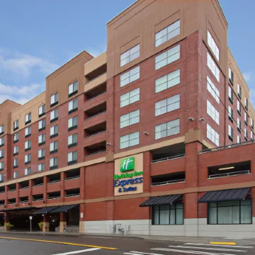 Hilton Garden Inn Tacoma Downtown