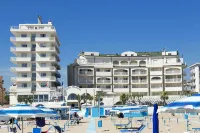 Yes Hotel Touring & Spa Hotels near Nuovo lungomare Tintori - Parco del Mare