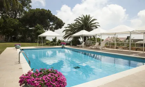 Hotel Al Bustan