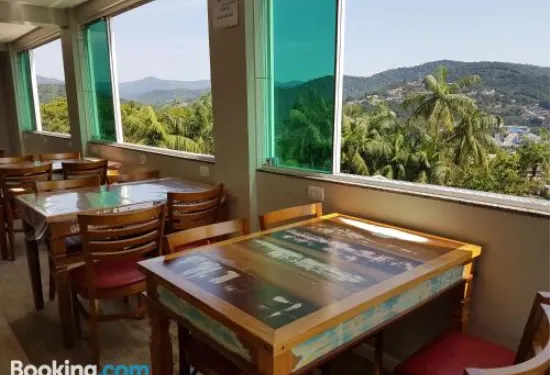 杜加爾迪諾旅館