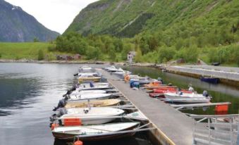 Beautiful Home in Eidfjord with 4 Bedrooms and WiFi