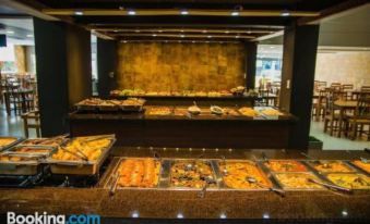 Hotel Trilhos de Minas - Housity