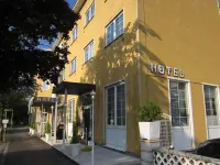 Hotel Michael