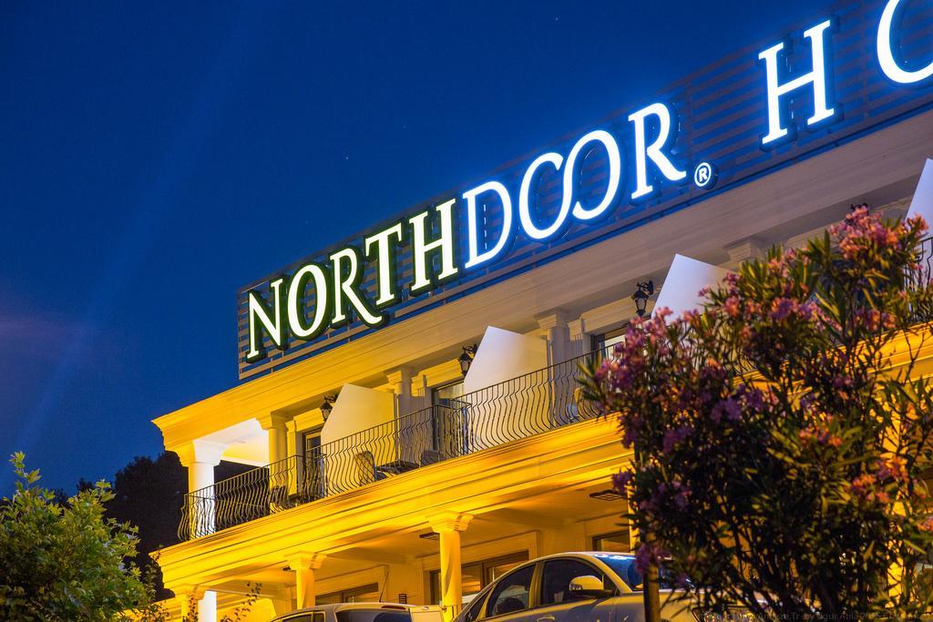 Northdoor Hotel