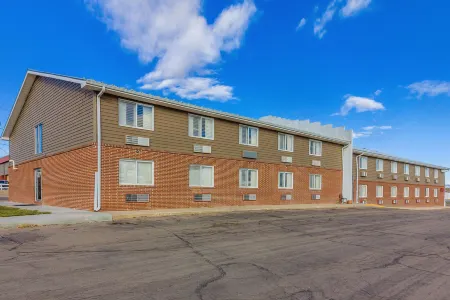 Coratel Inn & Suites by Jasper McCook