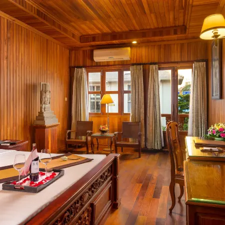 Ta Prohm Hotel & Spa Отели рядом с достопримечательностью «Псар Чаас (Старый Рынок)»