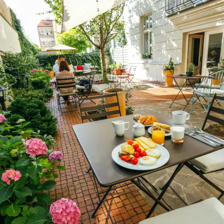 Boutique Hotel Klarov Отели рядом с достопримечательностью «Йозефов»