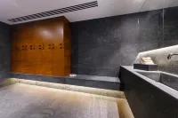 Ajax Hotel - Gym
