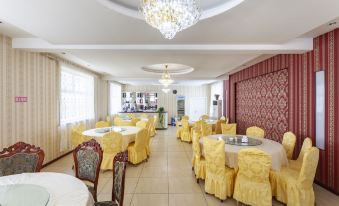 Xinyanmen Hotel - Housity