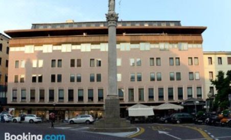 Residence Piazza Garibaldi - Housity