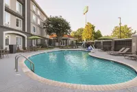 La Quinta Inn & Suites by Wyndham Alexandria Airport - Pool