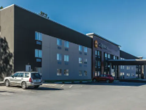 La Quinta Inn & Suites by Wyndham Atlanta Midtown - Buckhead Hotels in Atlanta