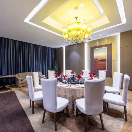 Golden Sun Hotel