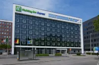 Holiday Inn Express Antwerp City - North Hotels near Grote Markt