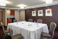 Holiday Inn Express Hampton - Coliseum Central